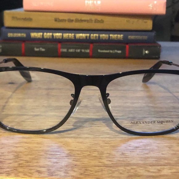 Alexander McQueen Black Frames NEVER WORN - Picture 2 of 6